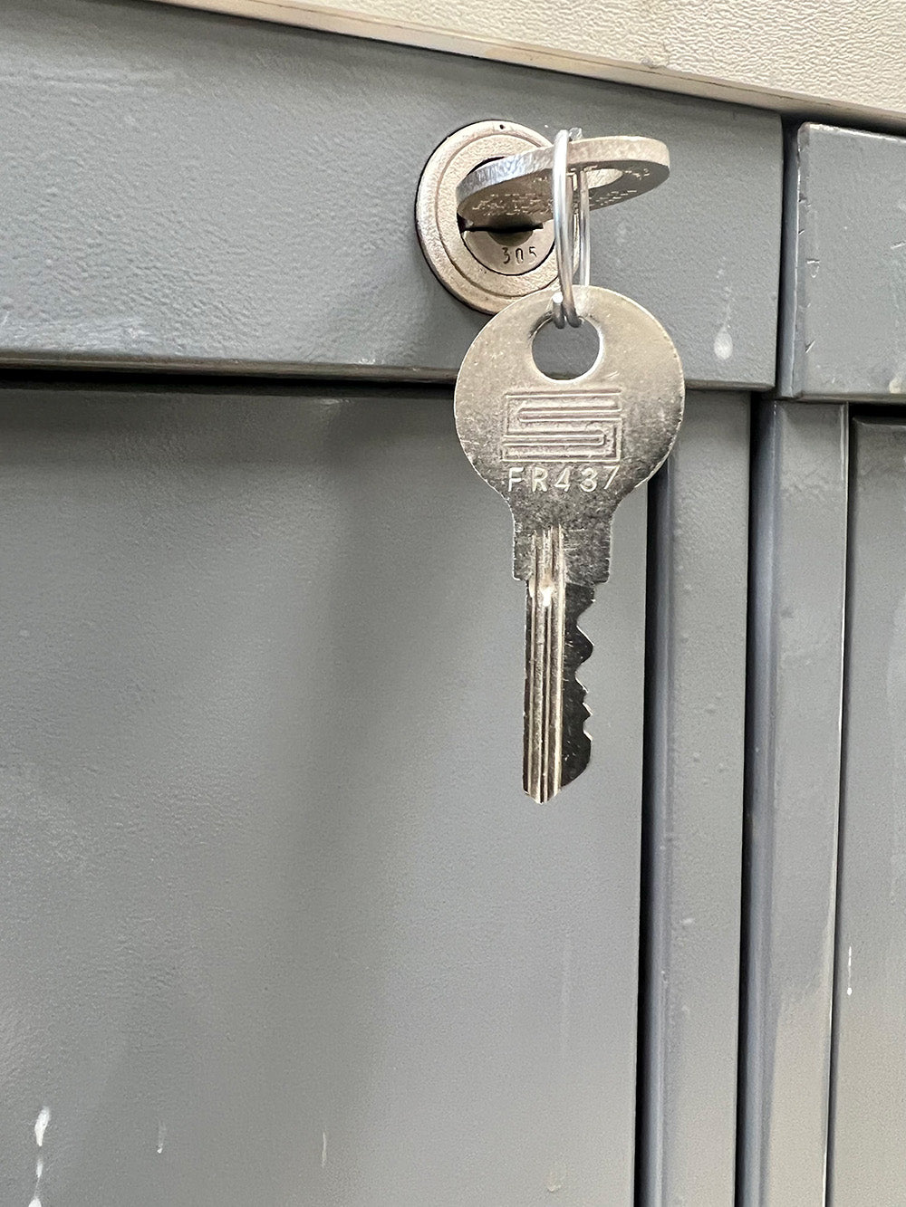 Office Furniture Replacement Keys & Locks | AcmeKey.ca USA & Canada ...